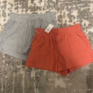 2 pairs of high waisted pull on tie linen shorts with pockets
